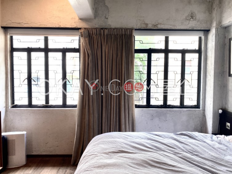 Tasteful 1 bedroom on high floor | For Sale 122 Hollywood Road | Central District, Hong Kong, Sales | HK$ 12.5M