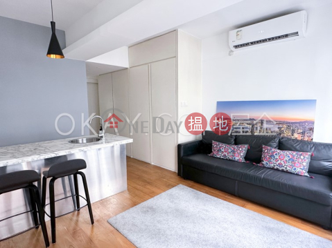 Lovely high floor with rooftop | For Sale | 7-13 Elgin Street 伊利近街7-13號 _0