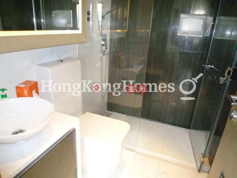HK$ 40,000/ month, Centre Point | Central District 3 Bedroom Family Unit for Rent at Centre Point