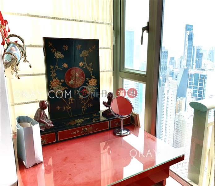 Property Search Hong Kong | OneDay | Residential, Sales Listings, Charming 1 bedroom on high floor with rooftop & balcony | For Sale