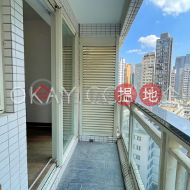 Lovely 2 bedroom on high floor with balcony | For Sale