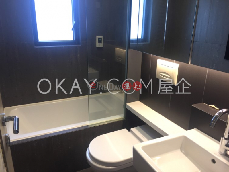 HK$ 42,000/ month, The Oakhill | Wan Chai District, Charming 2 bedroom with balcony | Rental