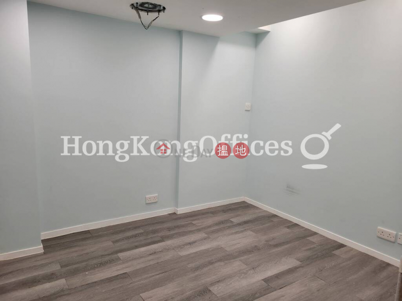 HK$ 44,280/ month | General Commercial Building | Central District | Office Unit for Rent at General Commercial Building