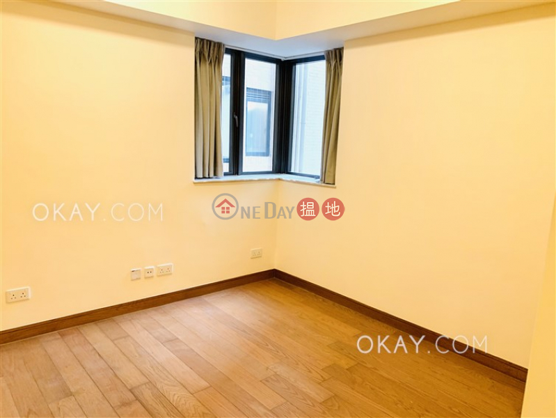 Tasteful 3 bedroom with balcony | For Sale | Jade Grove 琨崙 Sales Listings
