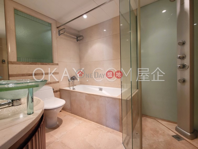 HK$ 63,000/ month The Harbourside Tower 3, Yau Tsim Mong | Unique 3 bedroom in Kowloon Station | Rental