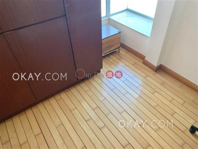 Lovely 3 bedroom in Kowloon Station | Rental | The Waterfront Phase 1 Tower 3 漾日居1期3座 Rental Listings