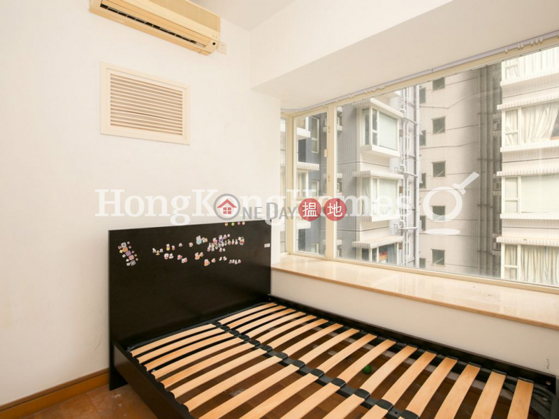 HK$ 27,000/ month Centrestage, Central District 2 Bedroom Unit for Rent at Centrestage
