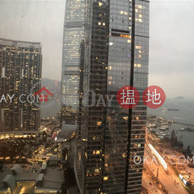 Luxurious 3 bedroom on high floor with harbour views | Rental | Sorrento Phase 2 Block 2 擎天半島2期2座 _0
