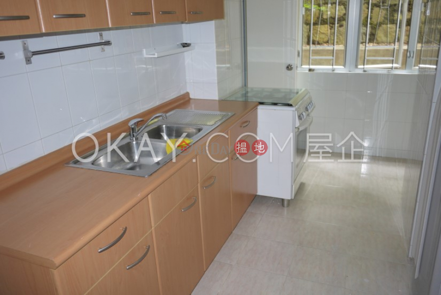 Gorgeous 2 bedroom with balcony & parking | Rental | Catalina Mansions 嘉年大廈 Rental Listings