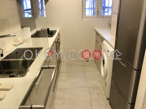 3房2廁,露台美登大廈出租單位, 美登大廈 Hamilton Mansion | 灣仔區 (OKAY-R369897)_0