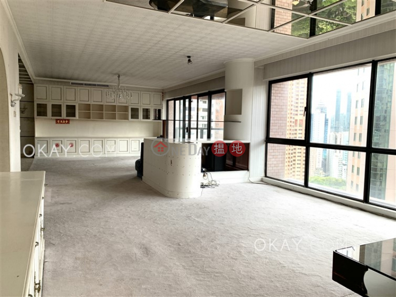 Estoril Court Block 1 | Middle, Residential Sales Listings, HK$ 87M