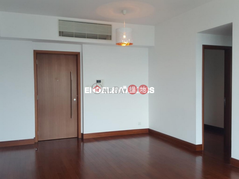 HK$ 32M | Sorrento | Yau Tsim Mong 2 Bedroom Flat for Sale in West Kowloon