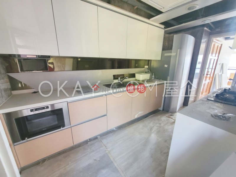 HK$ 75,000/ month | Pacific View, Southern District Unique 4 bedroom with balcony | Rental
