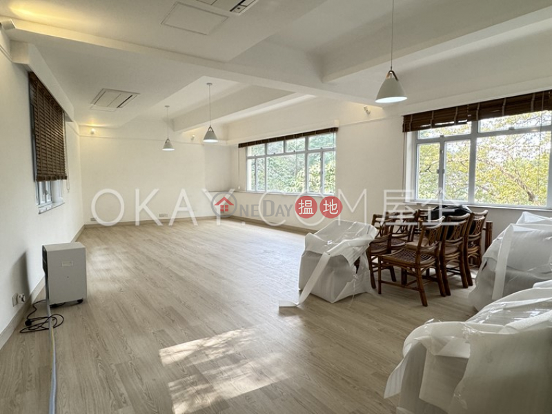 Luxurious 3 bedroom with rooftop & parking | Rental | 94A Pok Fu Lam Road 薄扶林道94A號 Rental Listings