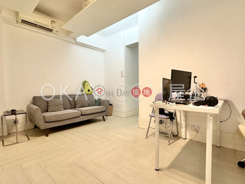 Intimate 2 bedroom with terrace | For Sale, 9-11 Gordon Road | Wan Chai District | Hong Kong | Sales HK$ 8M