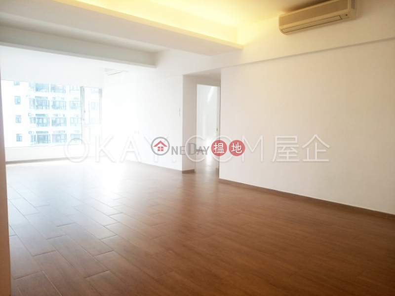 Nicely kept 3 bedroom with parking | Rental | Harmony Court 融園 Rental Listings