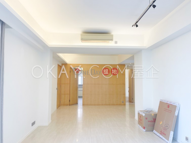 Luxurious 2 bedroom with parking | Rental 18-24 Bisney Road | Western District | Hong Kong, Rental HK$ 49,000/ month