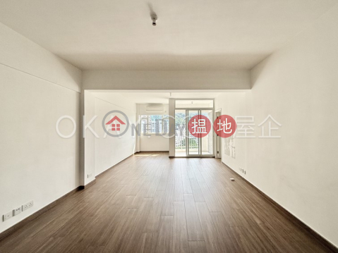 Elegant 3 bedroom with balcony | Rental, Happy Mansion 樂苑大廈 | Wan Chai District (OKAY-R369105)_0