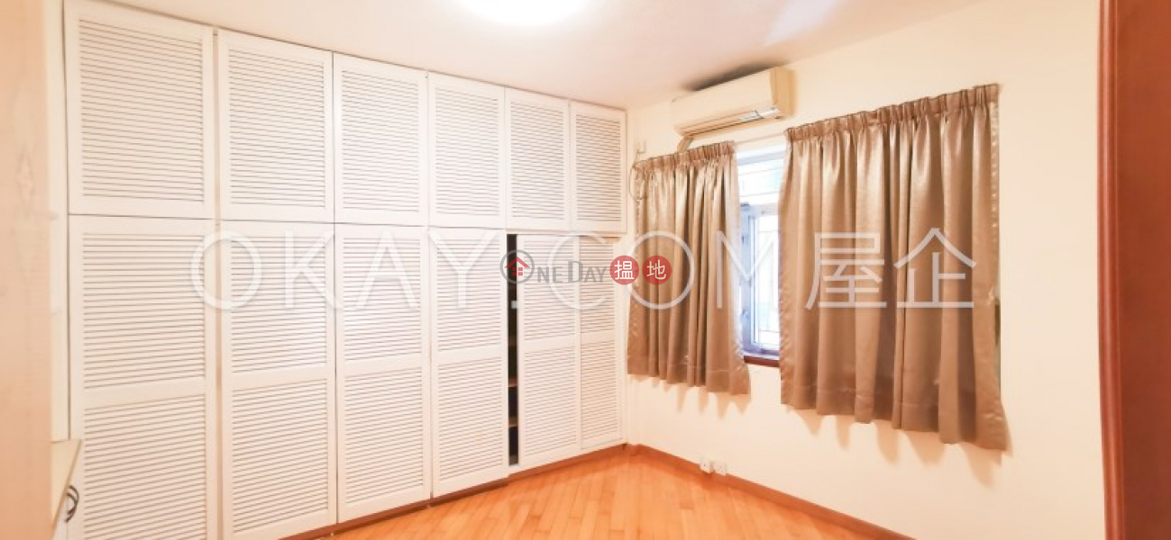 HK$ 52,000/ month | Sik King House Wan Chai District | Unique 4 bedroom with parking | Rental