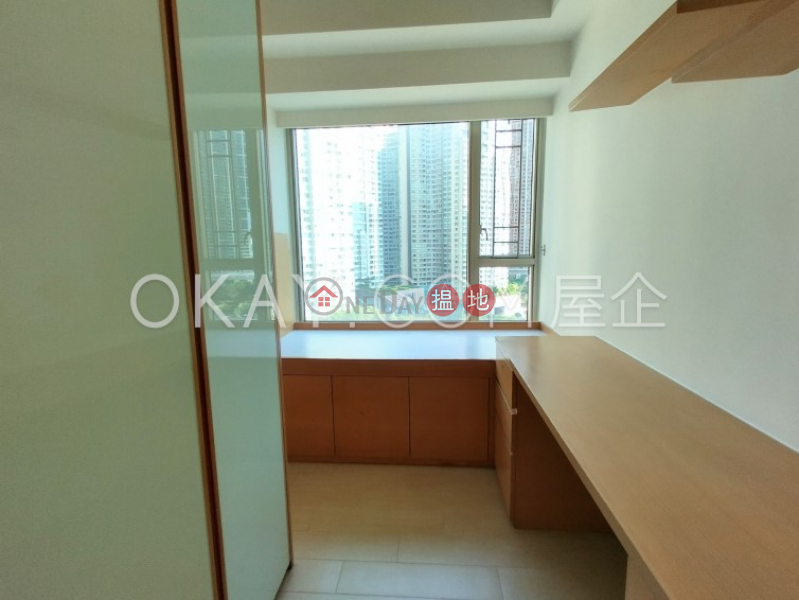 Elegant 3 bedroom in Kowloon Station | Rental | Sorrento Phase 2 Block 2 擎天半島2期2座 Rental Listings