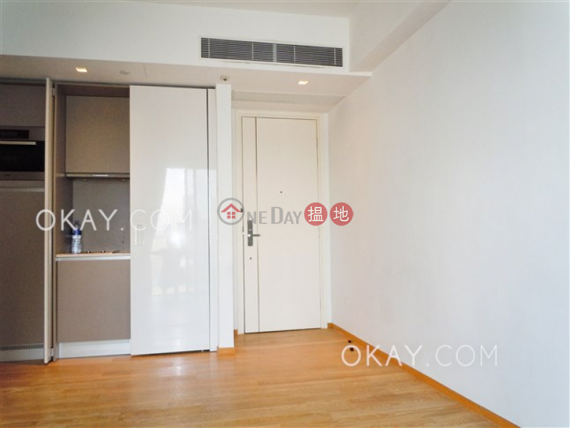 HK$ 24,000/ month | yoo Residence | Wan Chai District, Charming 1 bed on high floor with sea views & terrace | Rental