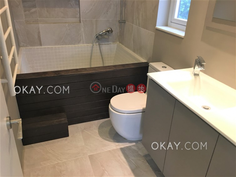 HK$ 55,000/ month | Villa Rocha, Wan Chai District, Efficient 3 bedroom with parking | Rental