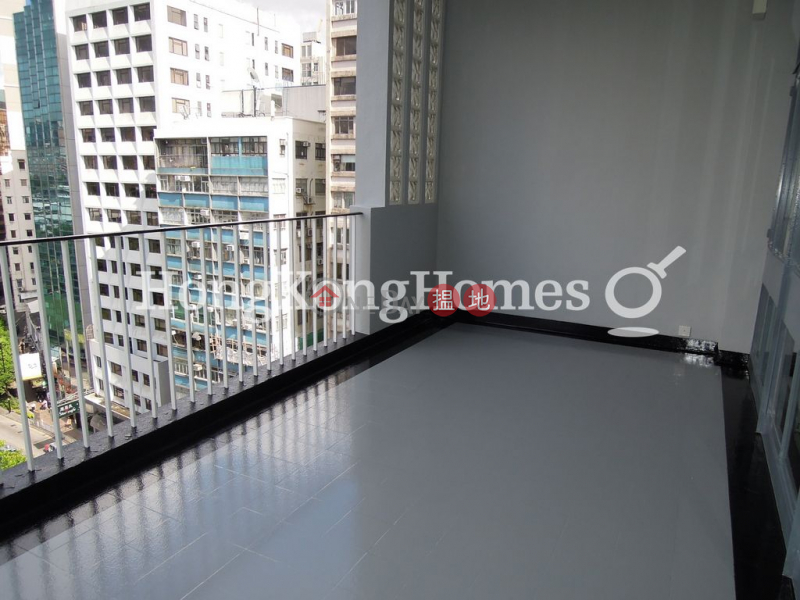 Property Search Hong Kong | OneDay | Residential | Rental Listings 3 Bedroom Family Unit for Rent at Takshing Terrace