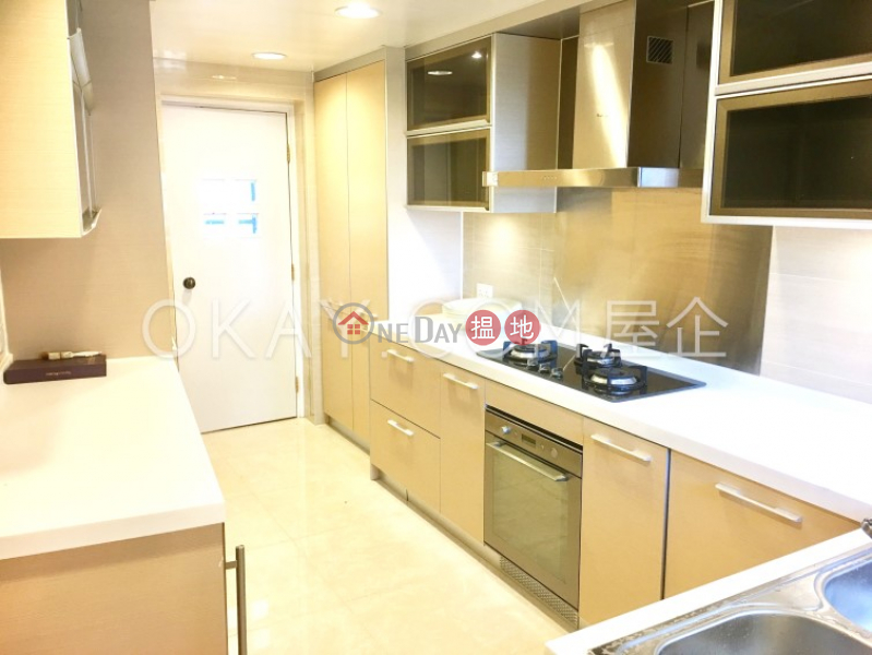 Rare 3 bedroom on high floor with parking | Rental | Dynasty Court 帝景園 Rental Listings