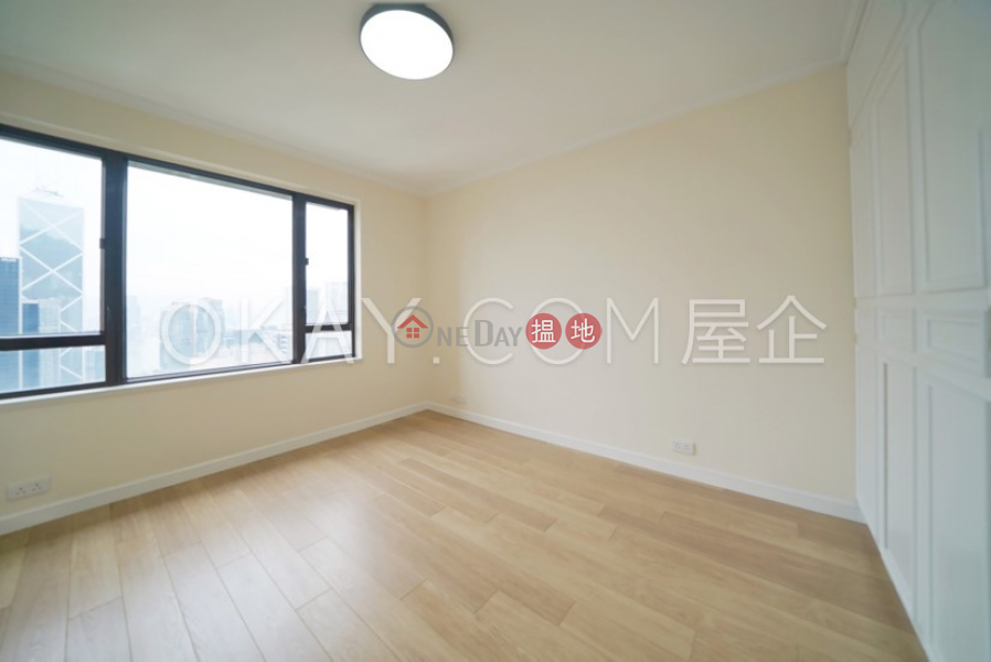 HK$ 130,000/ month Chung Tak Mansion | Central District, Efficient 3 bedroom on high floor with parking | Rental