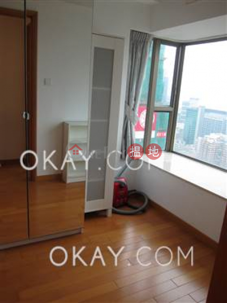Luxurious 2 bed on high floor with sea views & balcony | For Sale | The Zenith Phase 1, Block 3 尚翹峰1期3座 Sales Listings