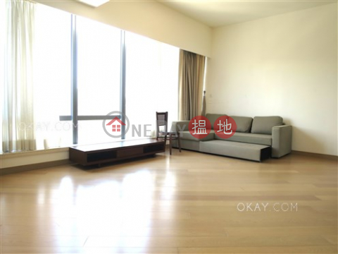 Gorgeous 1 bedroom on high floor | For Sale | Larvotto 南灣 _0