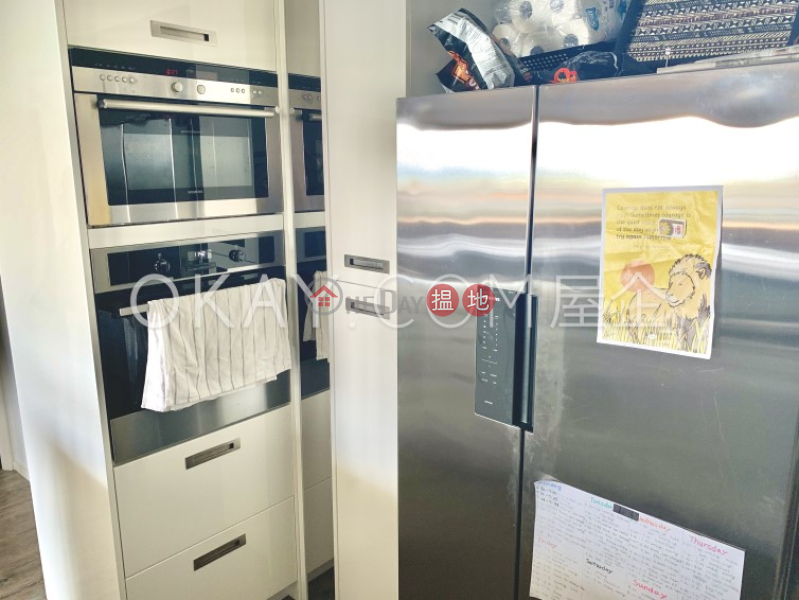 HK$ 63,000/ 月怡林閣A-D座-西區-3房2廁,實用率高,連車位,露台怡林閣A-D座出租單位