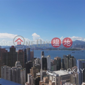 Gorgeous 3 bedroom on high floor with balcony | For Sale | Centrestage 聚賢居 _0