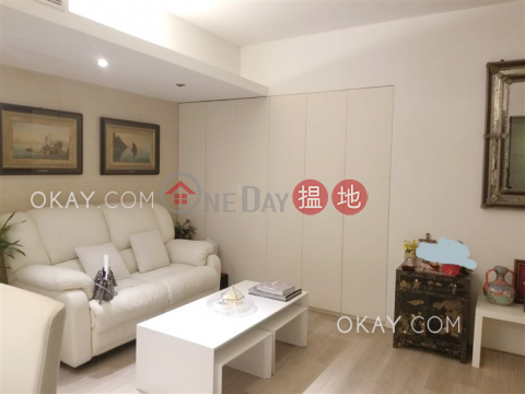 Gorgeous 1 bedroom in Mid-levels West | For Sale | Tycoon Court 麗豪閣 _0