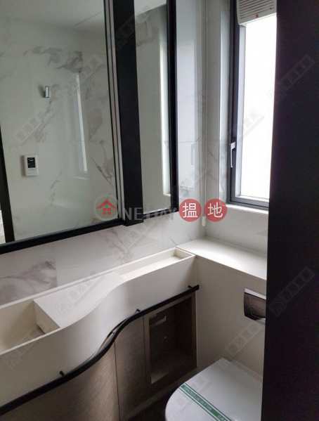 Open unit in The PASEO, 7 Kwun Chung Street | Yau Tsim Mong Hong Kong Sales HK$ 4.5M