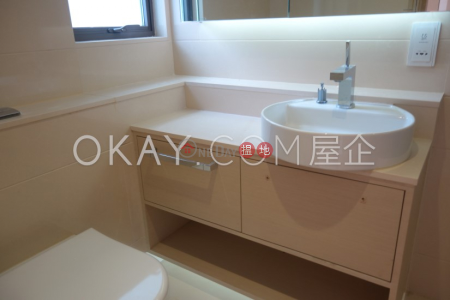 HK$ 82,500/ month | Cliveden Place Wan Chai District Gorgeous 4 bedroom with balcony | Rental