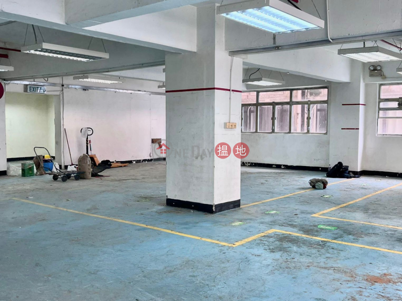 Kwai Chung Mei On Industrial Building, first-class warehouse, open and bright, four positive corporate management, ready to rent and use, 17-21 Kung Yip Street | Kwai Tsing District | Hong Kong, Rental HK$ 31,320/ month