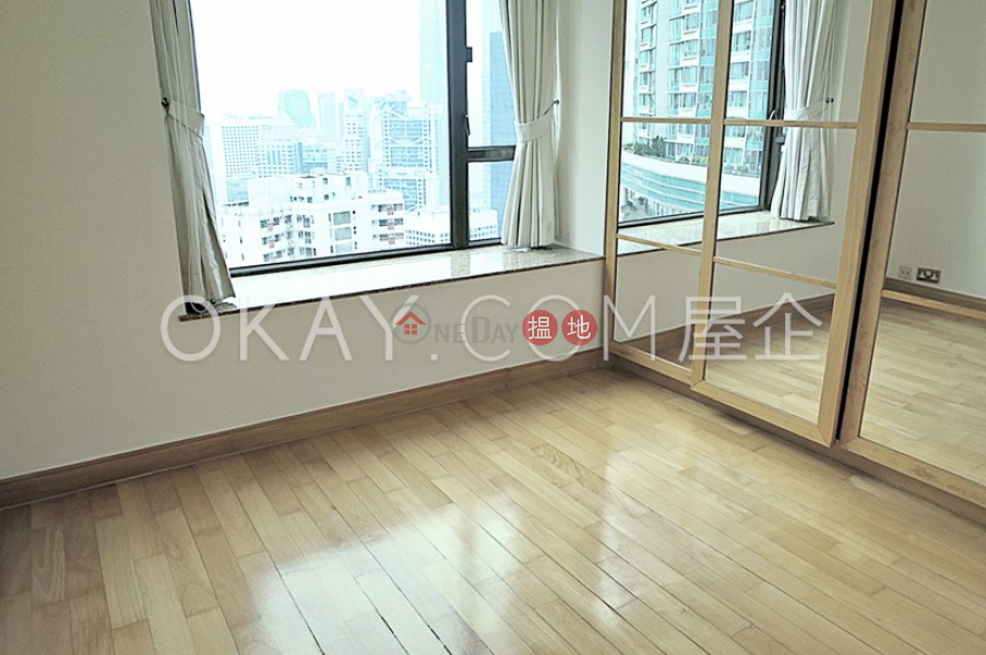 Property Search Hong Kong | OneDay | Residential, Sales Listings Elegant 2 bedroom in Mid-levels Central | For Sale