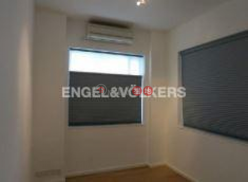 HK$ 60,000/ month 5G Bowen Road | Eastern District, 2 Bedroom Flat for Rent in Mid-Levels East