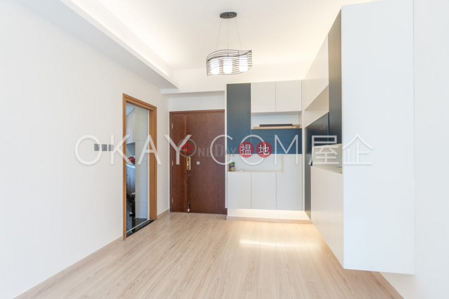 HK$ 21M, Bon-Point, Western District Popular 3 bedroom with terrace & balcony | For Sale