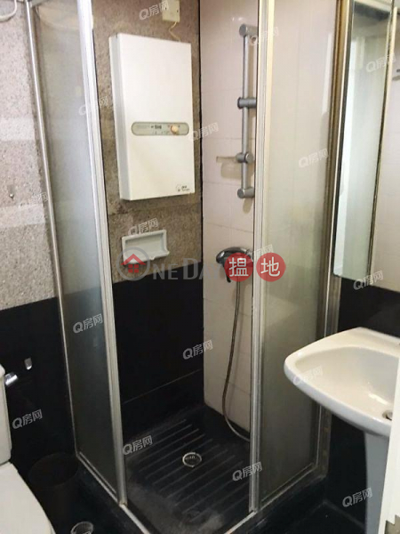 Property Search Hong Kong | OneDay | Residential | Rental Listings, Tower 5 Phase 1 Metro City | 3 bedroom Low Floor Flat for Rent