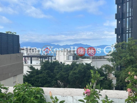 3 Bedroom Family Unit at 18-22 Crown Terrace | For Sale | 18-22 Crown Terrace 冠冕臺18-22號 _0
