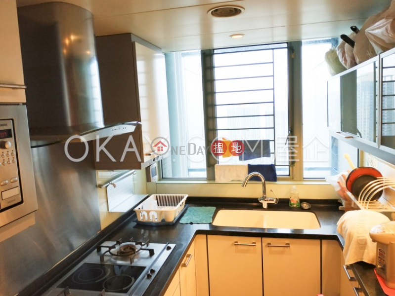 HK$ 58,000/ month, The Harbourside Tower 3 Yau Tsim Mong, Stylish 3 bed on high floor with sea views & balcony | Rental