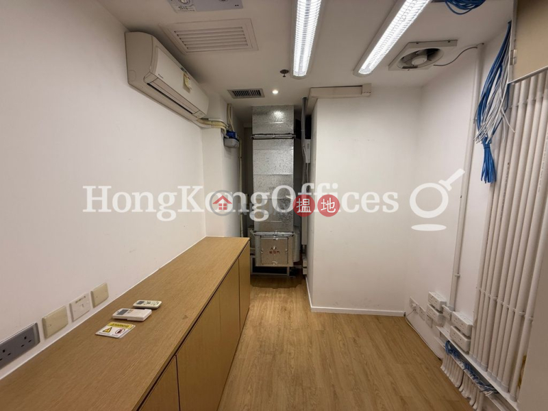 HK$ 123,600/ month, AXA Centre | Wan Chai District | Office Unit for Rent at AXA Centre