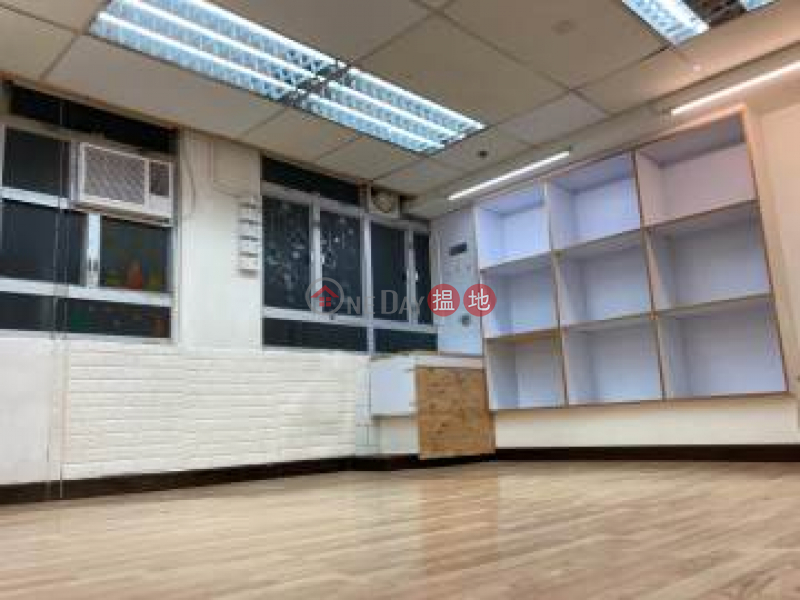 HK$ 6,500/ month Kwun Tong Industrial Centre Kwun Tong District, Kwun Tong Industrial Centre 1