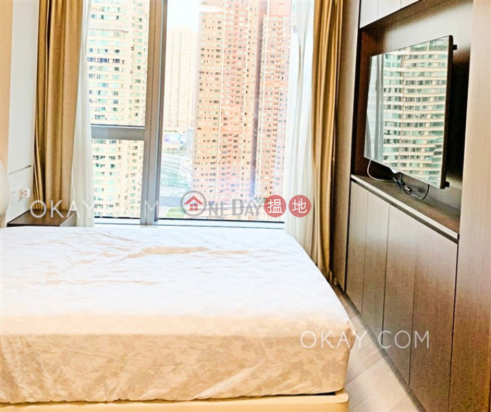 Property Search Hong Kong | OneDay | Residential | Rental Listings | Lovely 2 bedroom in Kowloon Station | Rental