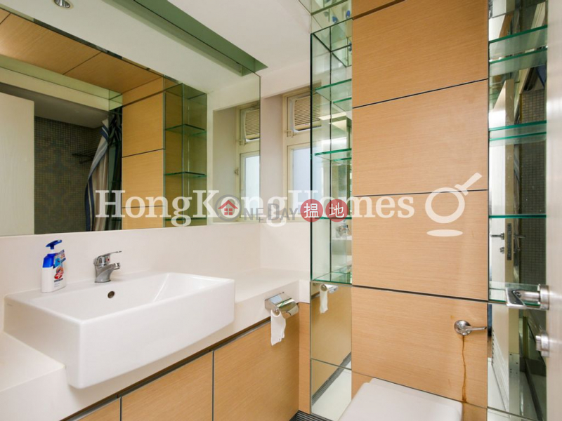 2 Bedroom Unit for Rent at Centrestage | 108 Hollywood Road | Central District, Hong Kong Rental | HK$ 26,000/ month