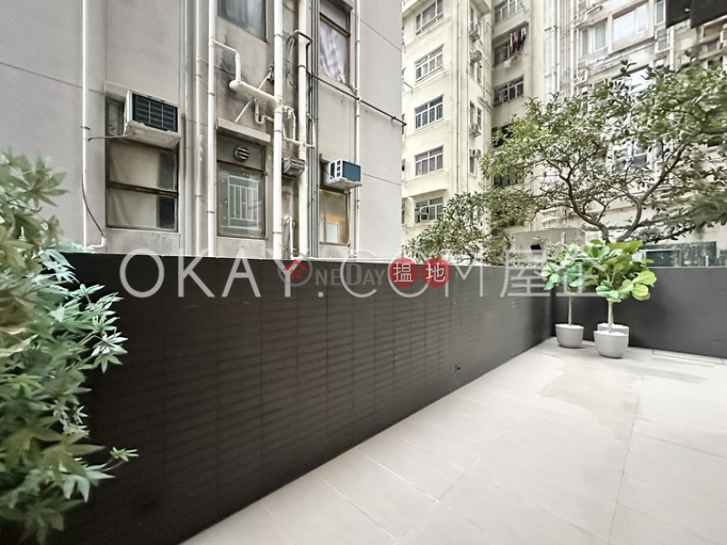 Luxurious 2 bedroom with terrace | Rental | The Unit Soho 奧卑利街28號 Rental Listings