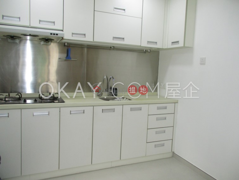 HK$ 10.9M | Cameo Court, Central District Popular 2 bedroom in Mid-levels West | For Sale