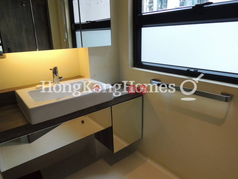HK$ 12.2M | 122 Hollywood Road | Central District | 1 Bed Unit at 122 Hollywood Road | For Sale